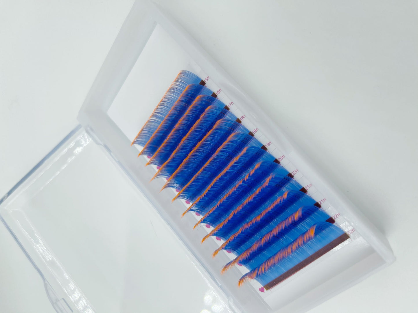 Blue to orange neon color lashes ；Glows under blue light