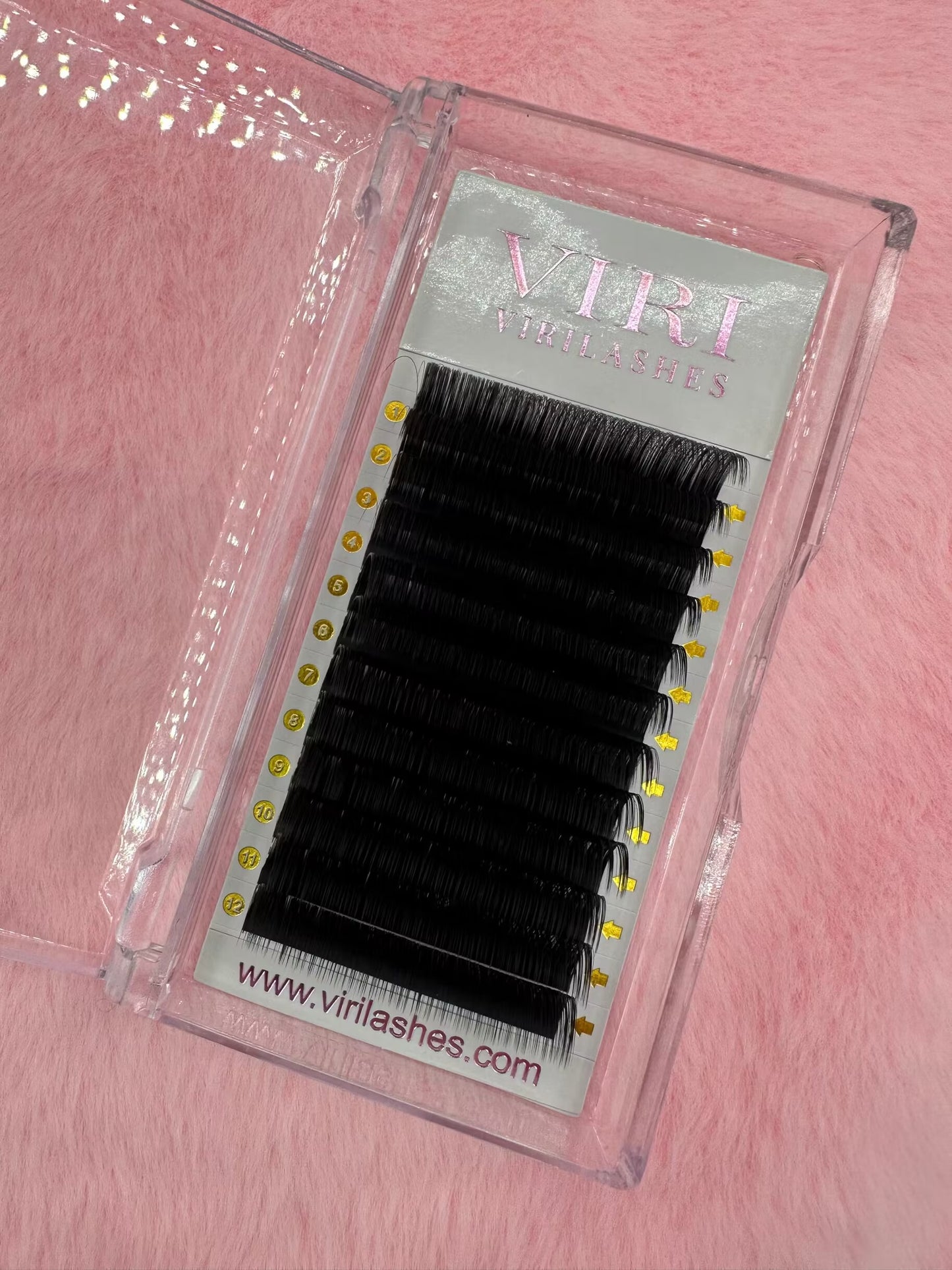 0.05  volume lashes ; dark lashes : cashmere lashes;